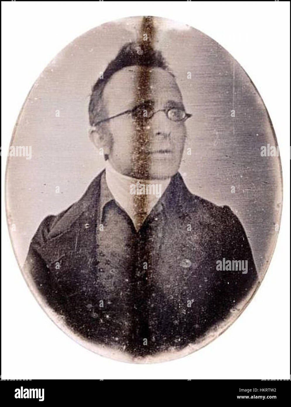 Die Daguerreotypie des italienischen Schriftstellers und Dichters Silvio Pellico nimmt eine Schlüsselfigur der romantischen literarischen Bewegung ein. Pellicos Daguerreotypie ist bekannt für seine Schriften über persönliche Freiheit und politische Gefangenschaft und spiegelt die düstere Realität seiner Erfahrungen wider. Stockfoto