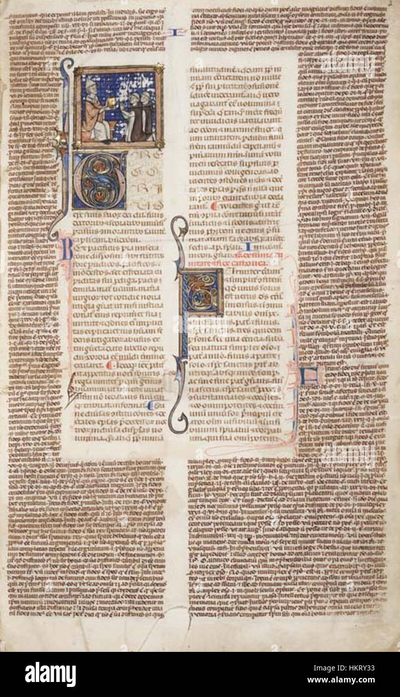 Die „Dekretals Glossa“ ist eine bedeutende mittelalterliche Handschrift, die Kommentare zum kanonischen Recht enthält. Diese beleuchtete Handschrift aus dem Mittelalter ist ein wesentlicher Rechtstext zum Verständnis des mittelalterlichen Kirchenrechts. Die Glossa enthält detaillierte Anmerkungen und Interpretationen, die Einblicke in die rechtlichen und theologischen Belange der Zeit geben. Stockfoto