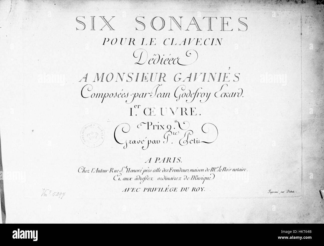 Die „Page de titre, Opus 1“ von Eckart aus dem Jahr 1763 ist ein historisches Musikmanuskript mit dem frühen Werk des Komponisten. Es enthält die Titelseite seines Opus und stellt ein bedeutendes Stück in der Entwicklung seines kompositorischen Stils während der klassischen Zeit der Musik dar. Stockfoto