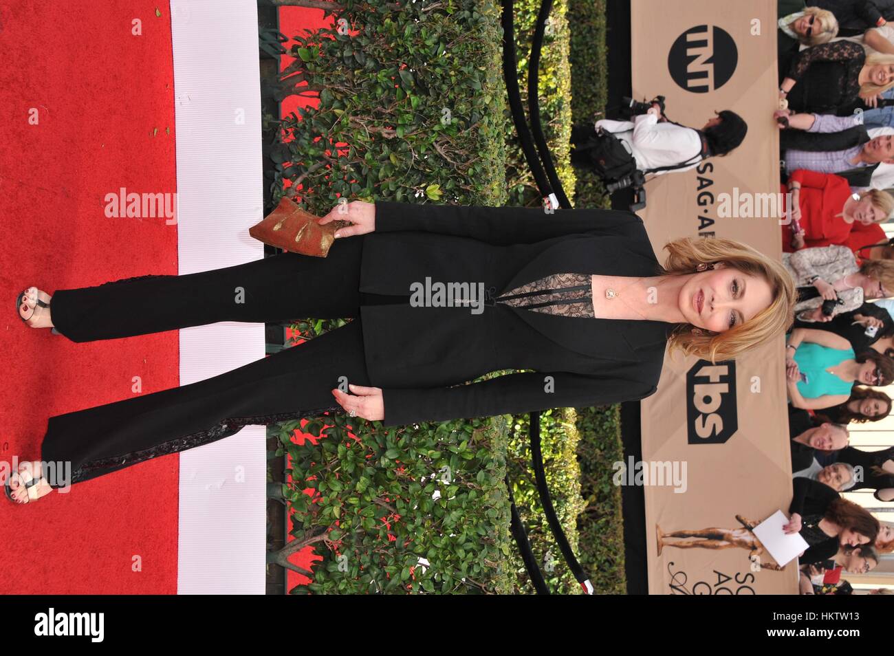 Los Angeles, USA. 29. Januar 2017. Sharon Lawrence im Ankunftsbereich für 23. Annual Screen Actors Guild Awards, am Schrein Exposition Center in Los Angeles, Kalifornien. Bildnachweis: Elizabeth Goodenough/Everett Collection/Alamy Live-Nachrichten Stockfoto