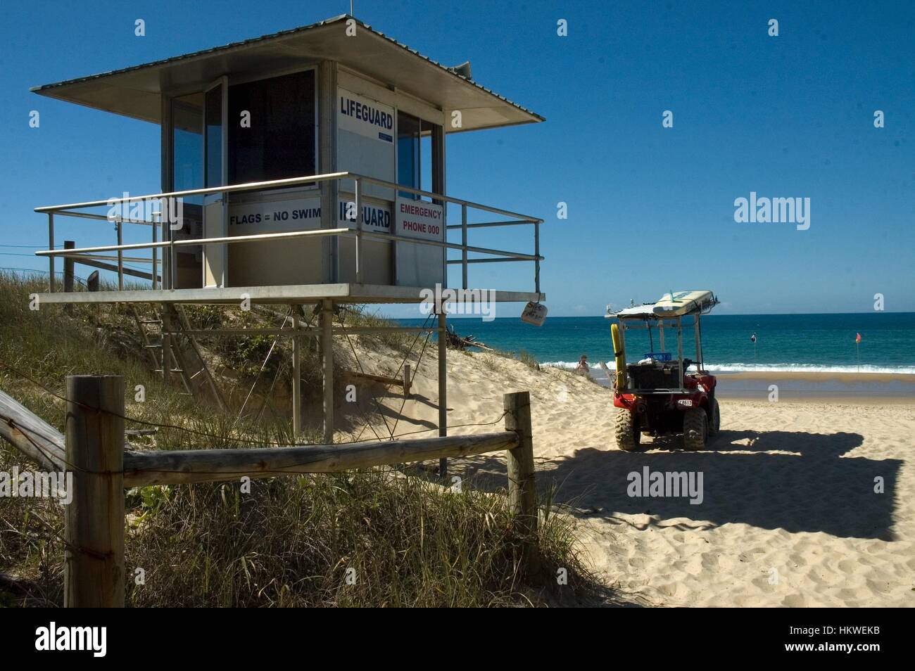 Australische Surf Lifesaving Lookout und Strand-Transporter. Stockfoto