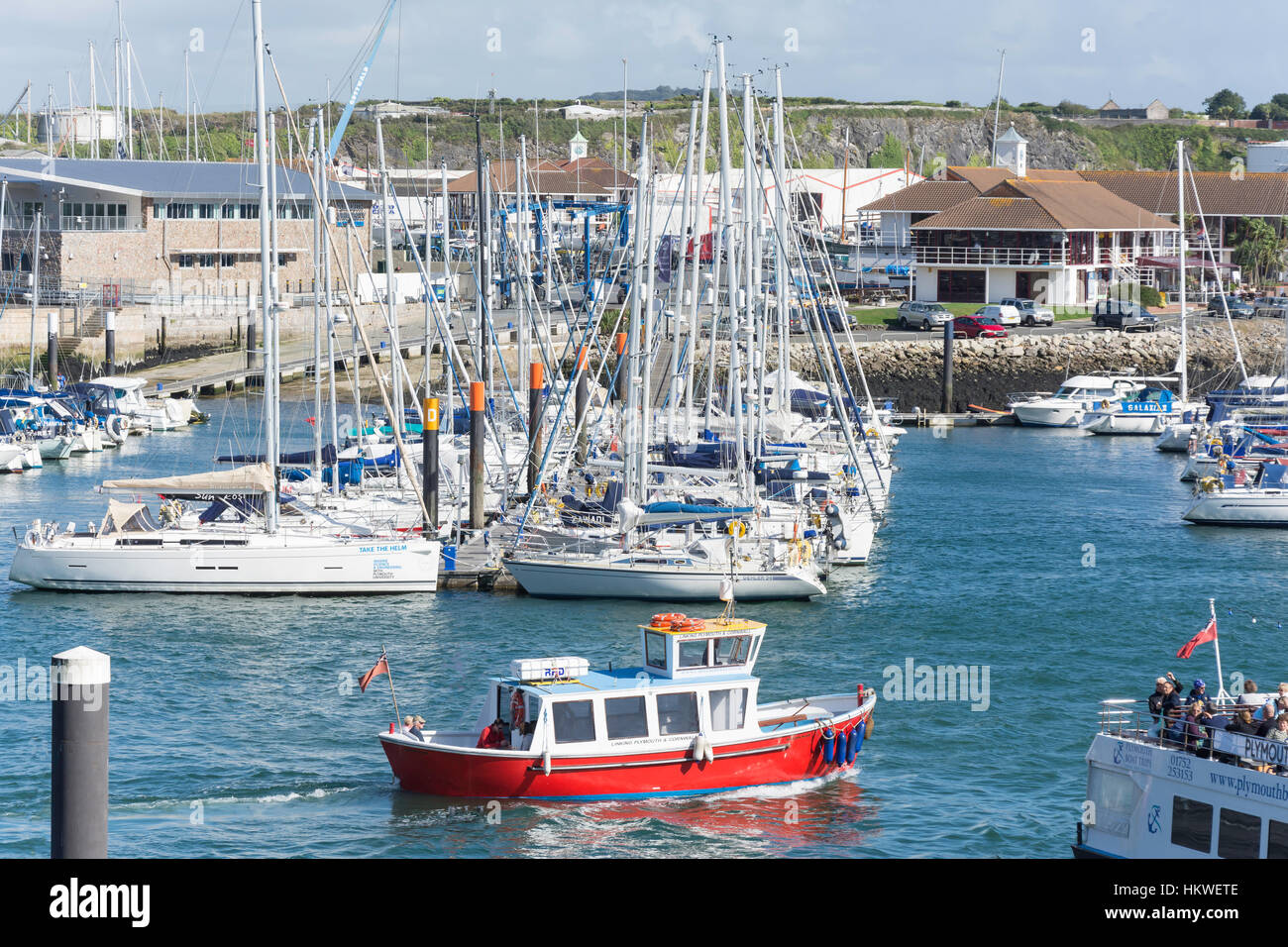 Der Yachthafen von Sutton Harbour, Plymouth, Devon, England, Vereinigtes Königreich Stockfoto