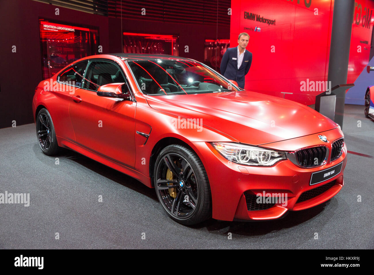 FRANKFURT, GERMANY - SEP 16, 2015: BMW M4 auf der IAA 2015 gezeigt. Stockfoto