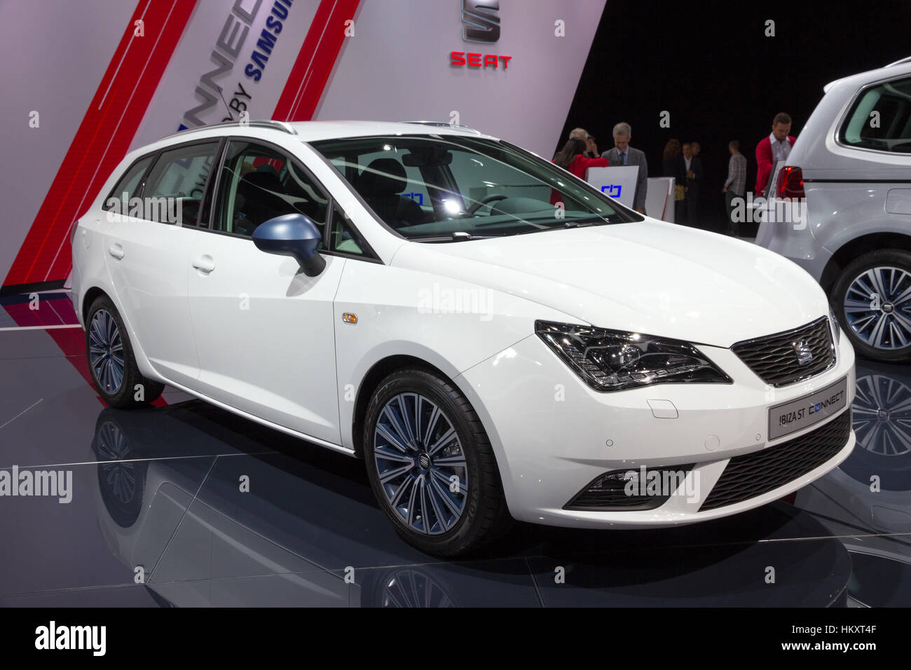 FRANKFURT, GERMANY - SEP 16, 2015: Neue Seat Ibiza ST verbinden auf der IAA 2015 gezeigt. Stockfoto