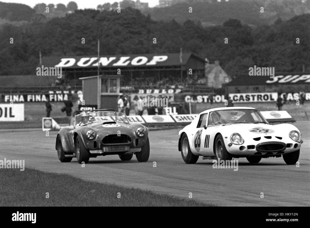 1964 Richie Ginther uns Ferrari 250GTO 9. & Roy Salvadori GB AC Cobra Dnf Goodwood Tourist Trophy GG Stockfoto