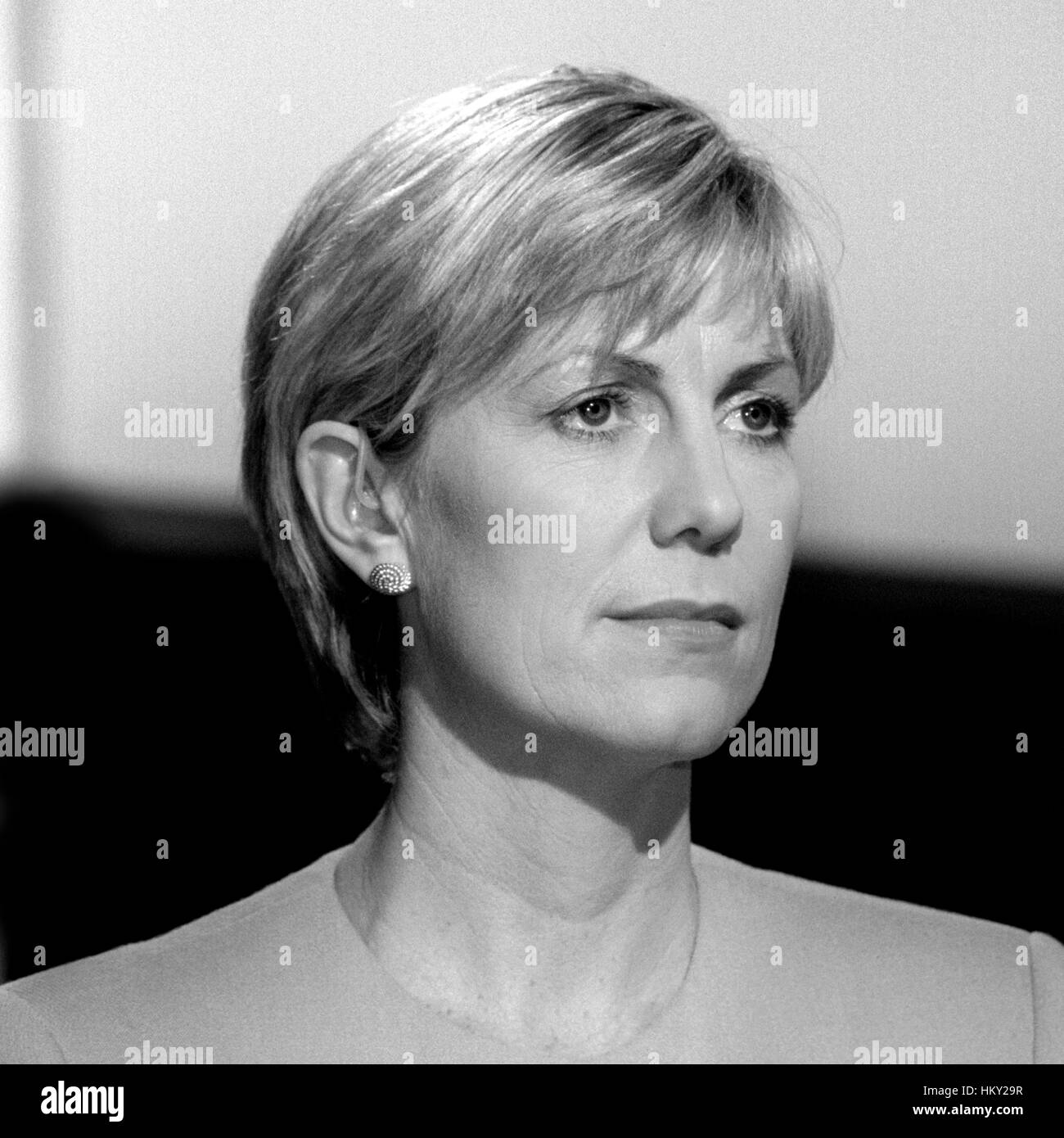 Jill Wendy Dando - präsentieren auf Crimewatch - 23. Februar 1999 Stockfoto