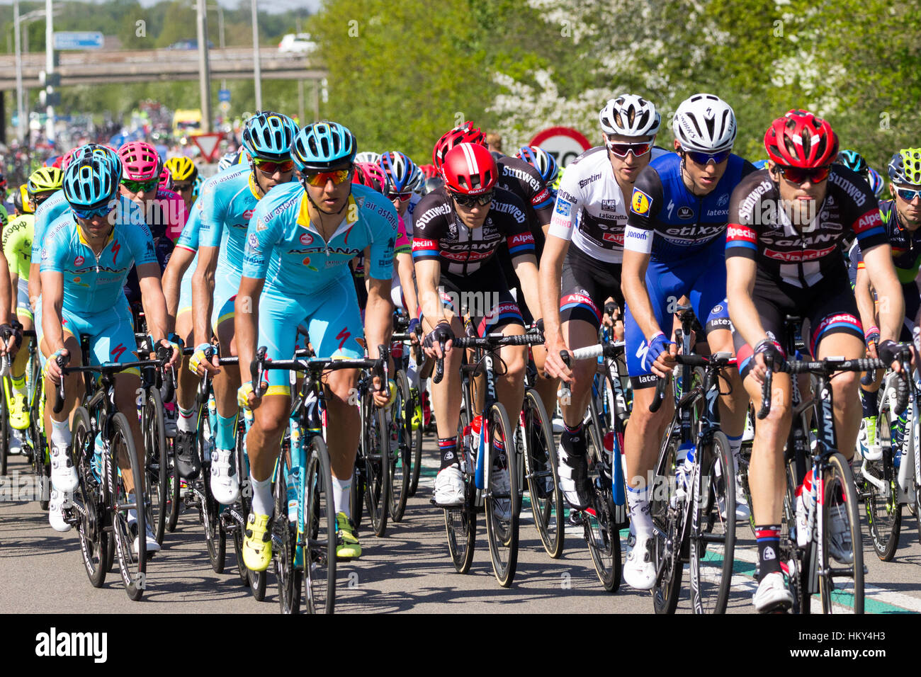 Radfahrer in der zweiten Phase des Giro d ' Italia 2016 in Wijchen, Niederlande Stockfoto