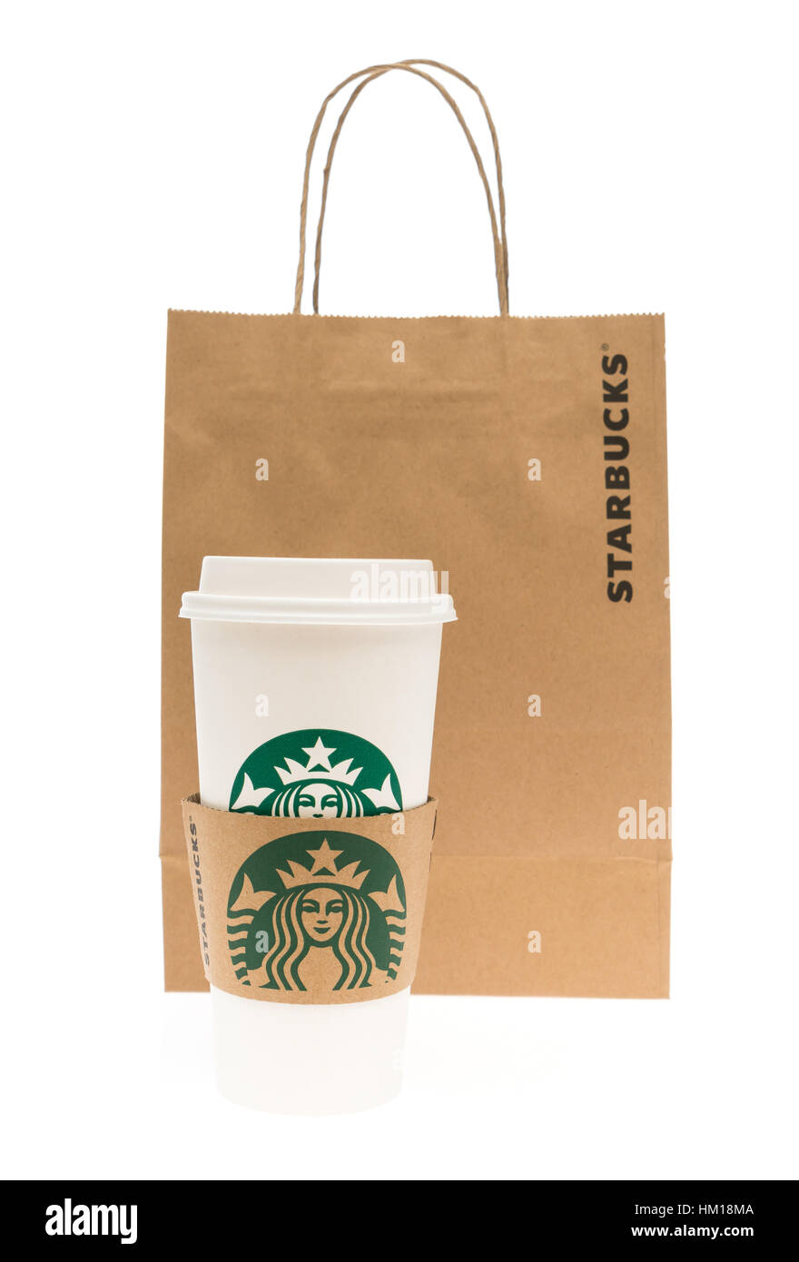 Loei, THAILAND - 23. September 2015: Papiertüte und Tasse Starbuck Kaffee gemischt Getränke bei Loei, Thailand. Stockfoto