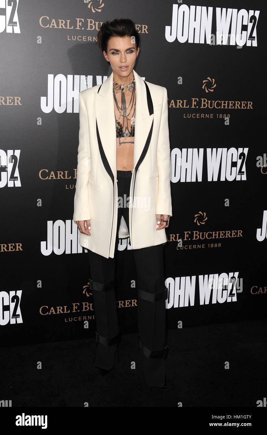 Los Angeles, CA, USA. 30. Januar 2017. Ruby Rose im Ankunftsbereich für JOHN WICK: CHAPTER TWO Premiere, Arclight Hollywood, Los Angeles, CA 30. Januar 2017. Bildnachweis: Dee Cercone/Everett Collection/Alamy Live-Nachrichten Stockfoto