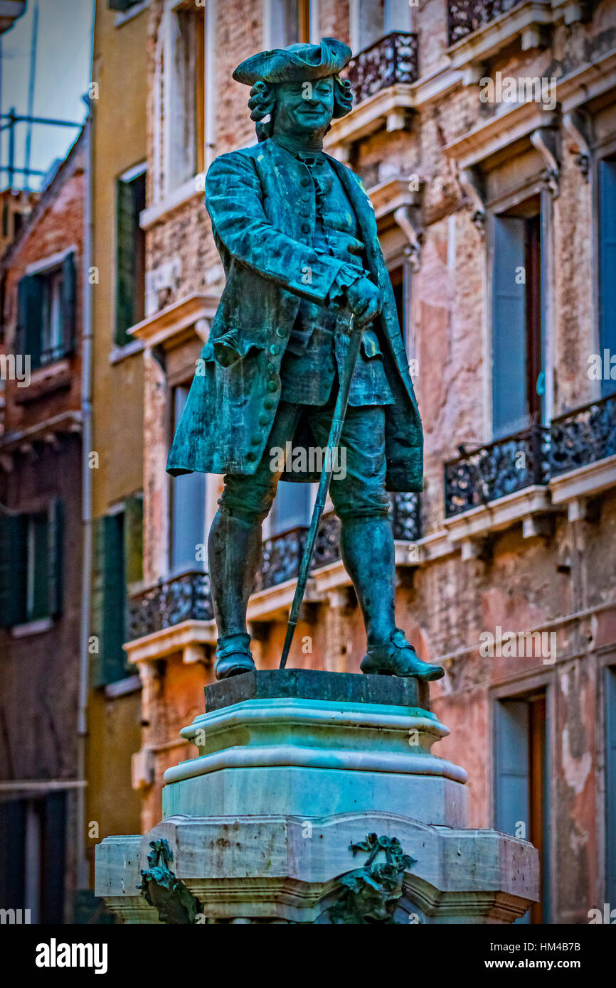 Italien Venetien Venezia Sestiere San Marco Campo San Bartolomio Carlo Goldoni Statue Stockfoto