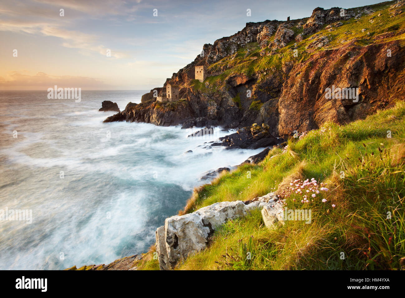 Die Maschinenhäuser Kronen auf Botallack Stockfoto