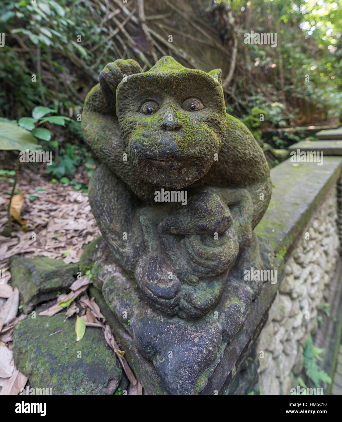 Affenstatue, Sacred Monkey Forest Sanctuary, Ubud, Bali, Indonesien Stockfoto