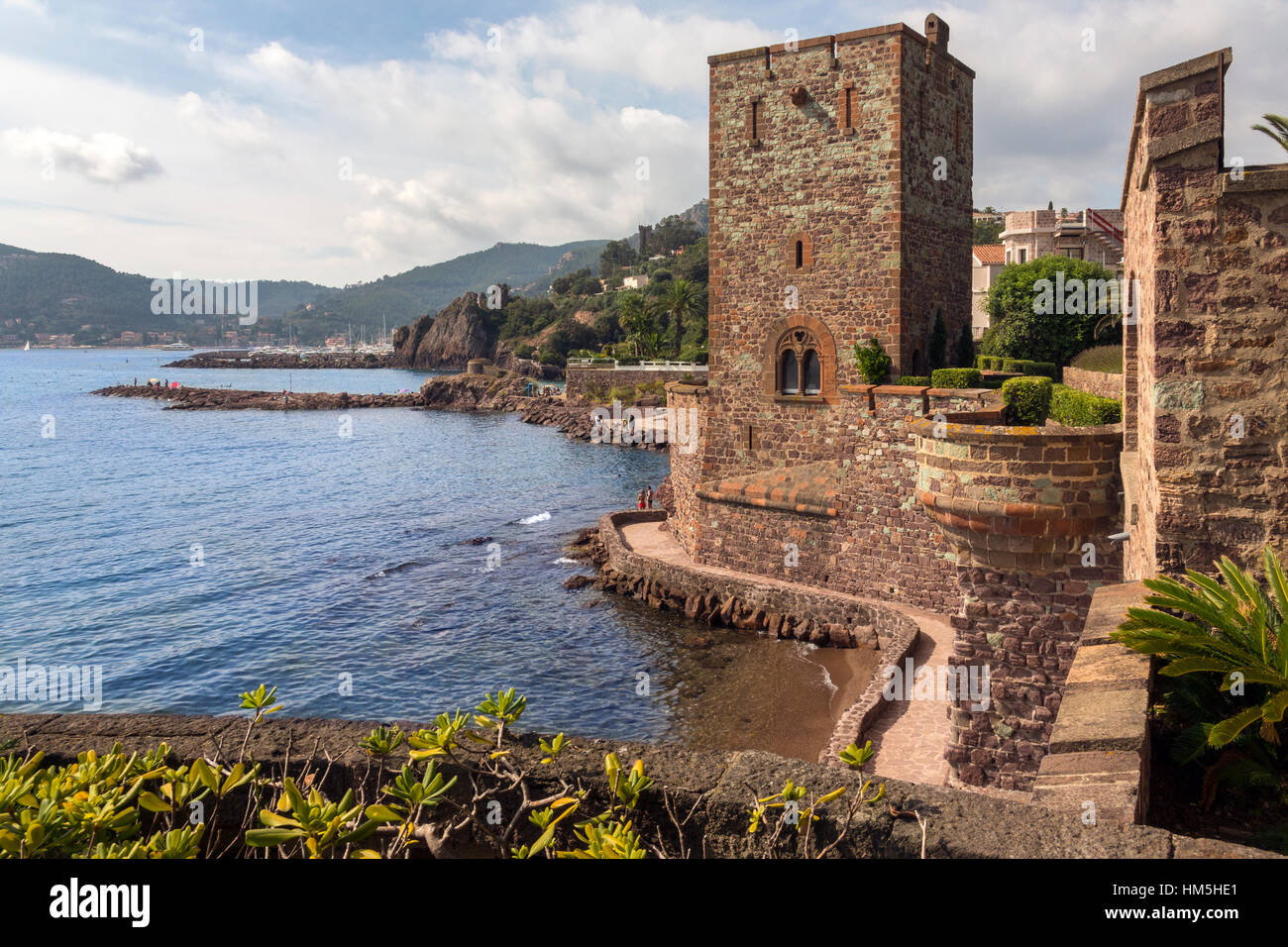 Château De La Napoule, eine befestigte Burg stammt aus dem 14. Centuryin der Badeort Mandelieu-la-Napoule, einer Gemeinde in den Alpes-Maritimes dep Stockfoto
