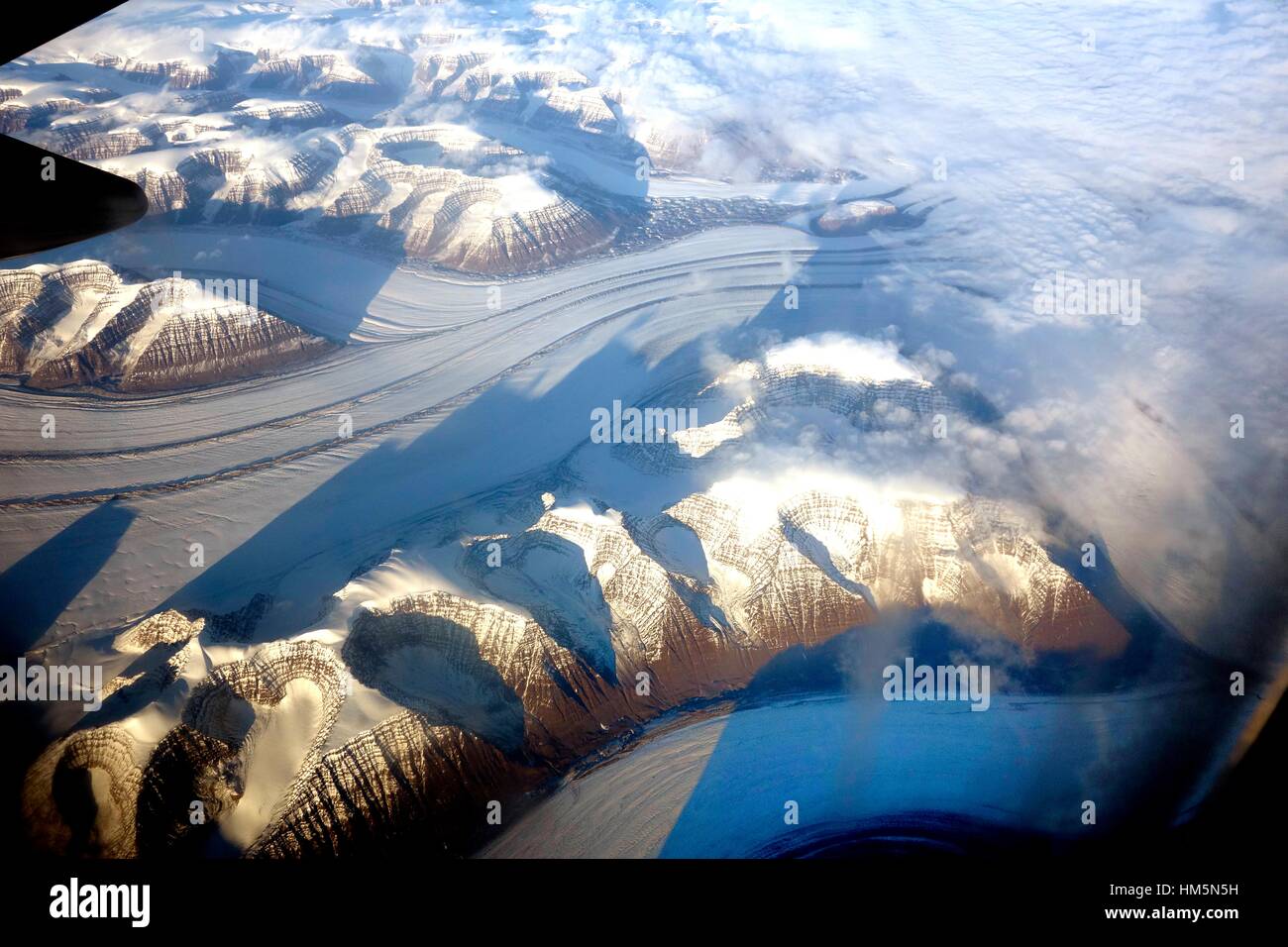 Blickte, Vulkankrater und Gletscher bedecken die Island-Landschaft Stockfoto