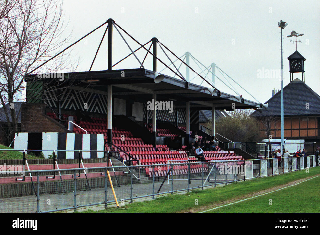 Surrey Docks Stadion, Heimat des Fisher Athletic FC (London), abgebildet im Februar 1995 Stockfoto