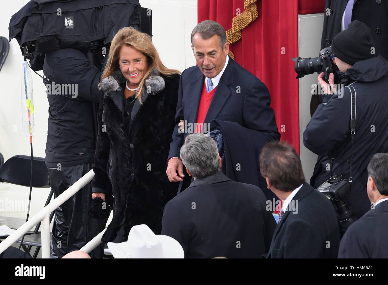 Ehemalige House Speaker John Boehner kommt mit seiner Frau Debbie für die Einweihung der designierte Präsident Donald Trump als 45. Präsident auf dem Capitol Hill 20. Januar 2017 in Washington, DC. Stockfoto