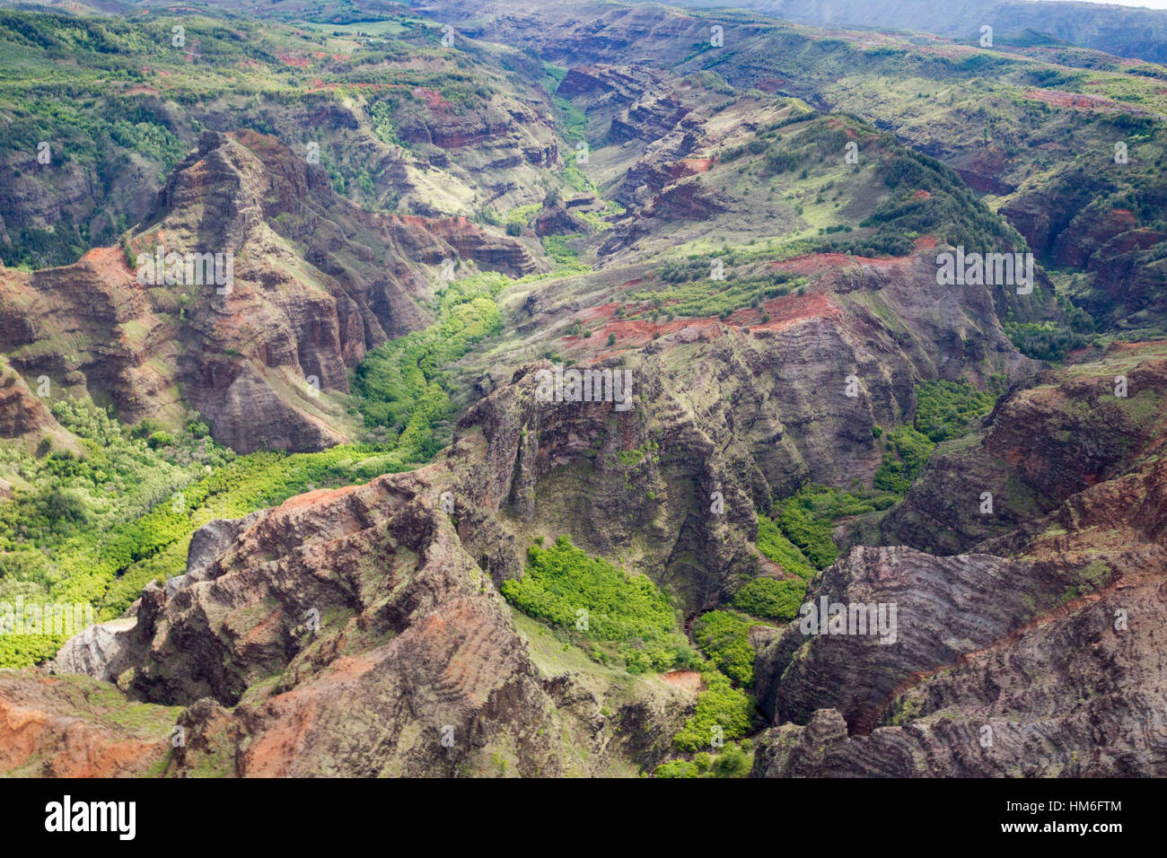 Luftaufnahme des Waimea Canyon auf Kauai, Hawaii, USA. Stockfoto