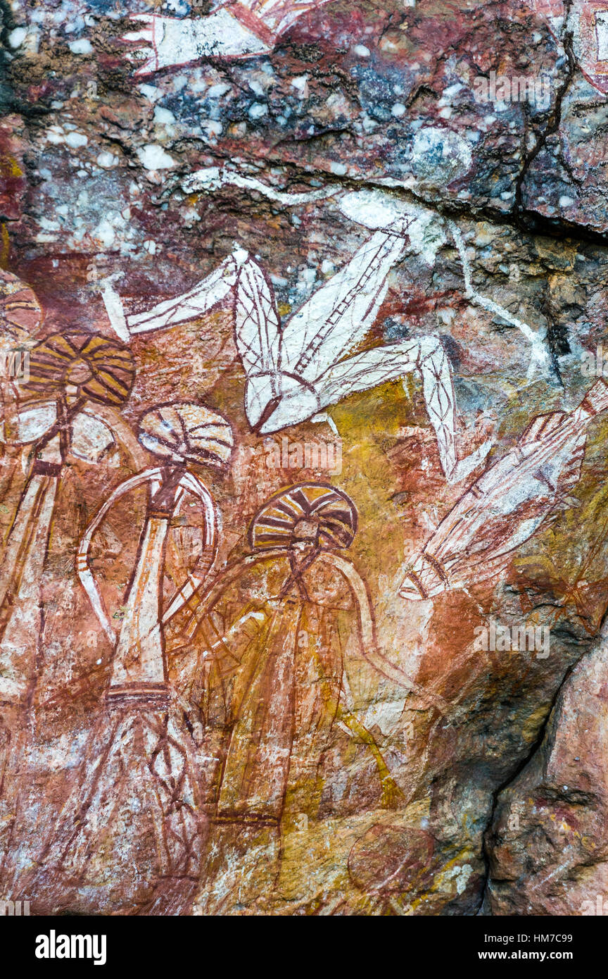Eine Aborigines Malerei Kunstgalerie mit Barginj, Namarrgons Frau. Stockfoto