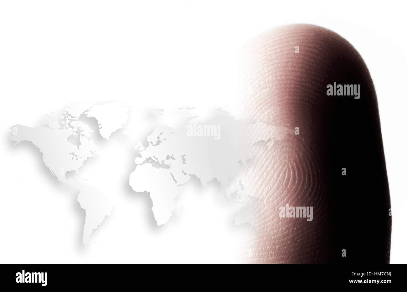 Welt Karte Umriss und menschliche finger Stockfoto