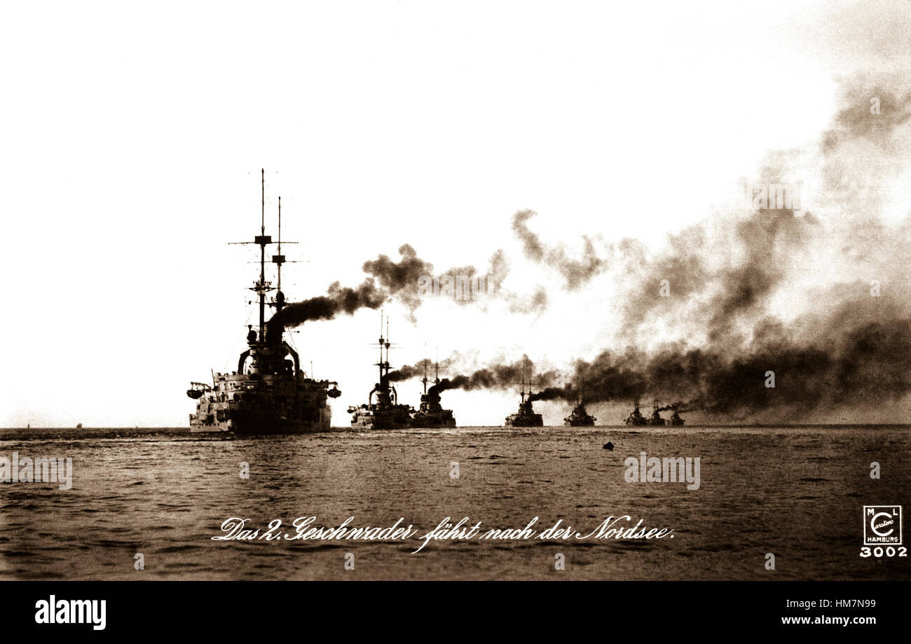 Das 2, Gechwader Fahrt Nach der Nordsee.  Das zweite Schlachtschiff-Geschwader der deutschen Marine in die Nordsee Segeln ca.  1911-14. Stockfoto