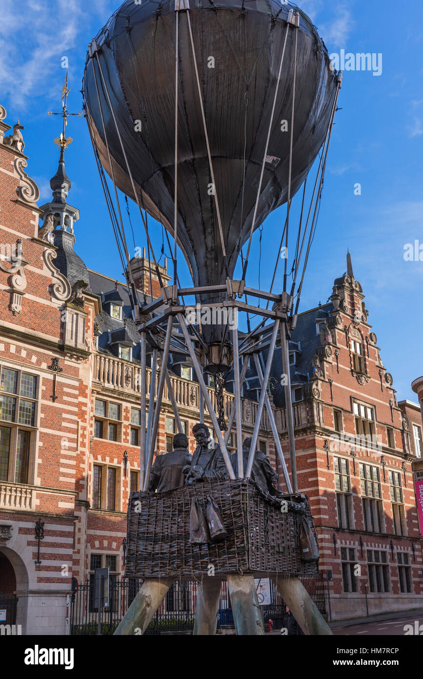 Ode Aan de Hefts Ode an die Freundschaft Statue Leuven Belgien Stockfoto
