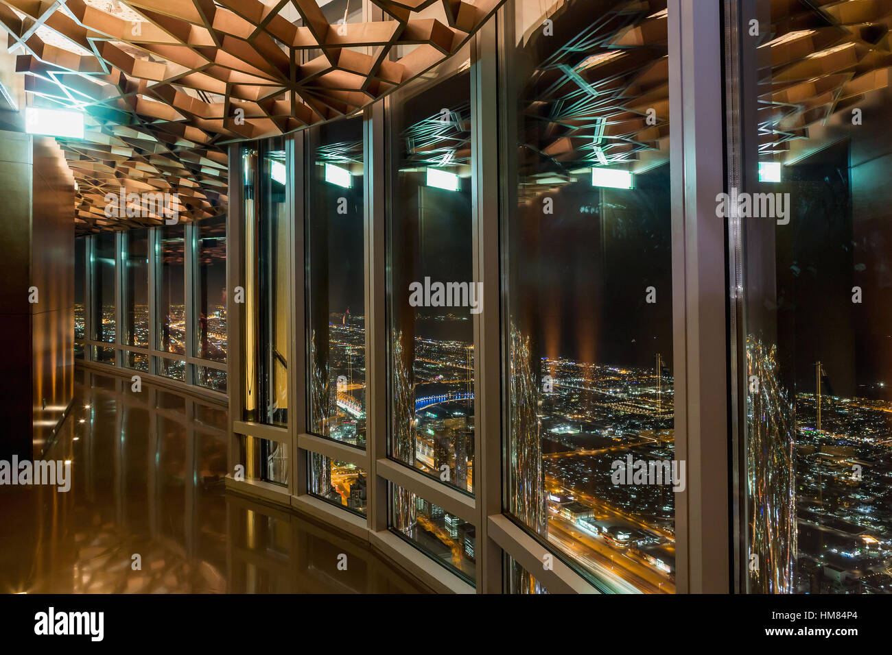 Das Interieur Des Burj Khalifa In 125 Boden Verzierte