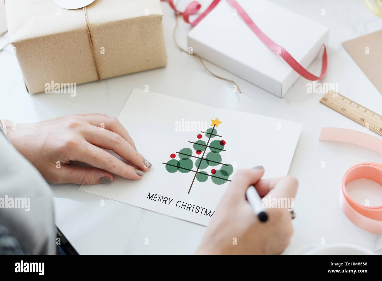 Weihnachtsbaum-Feier-Lametta-Konzept Stockfoto