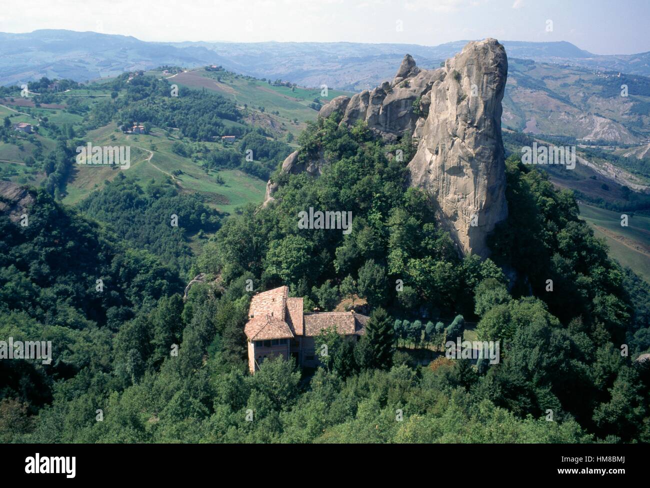 Rocca di Sotto, Sassi di Roccamalatina Regionalpark, Emilia-Romagna, Italien. Stockfoto