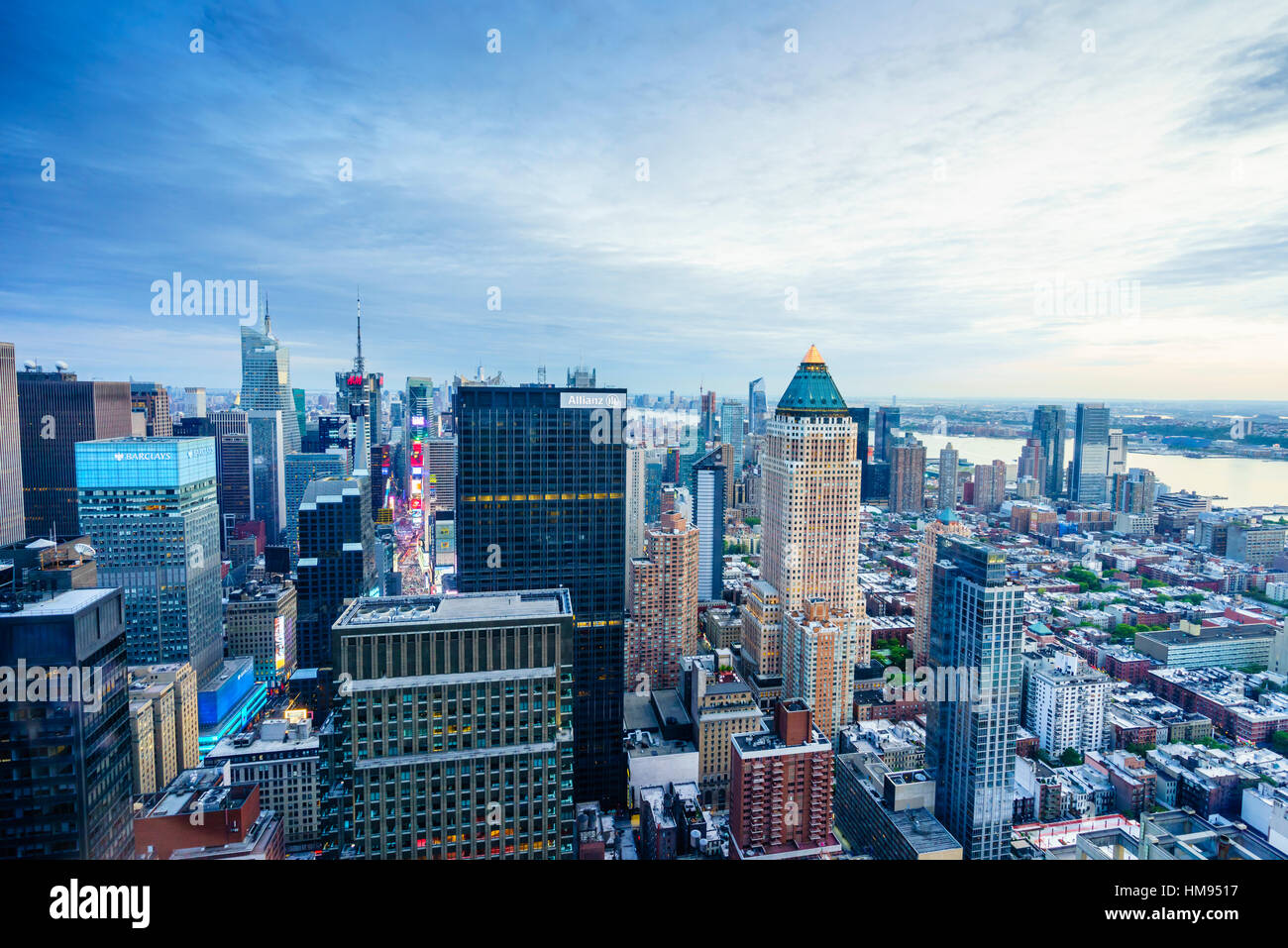 Skyline von Manhattan vom Times Square, den Hudson River, New York City, Vereinigte Staaten von Amerika, Nordamerika Stockfoto