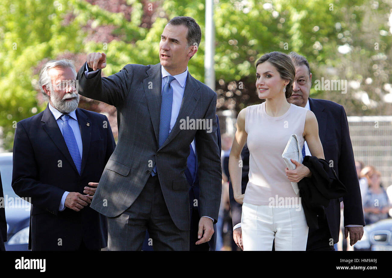 Spanische König Felipe VI und Königin Letizia bei ihrem Besuch in Talavera De La Reina, Ciudad Real, mittwochs 18, Mai 2016 Stockfoto