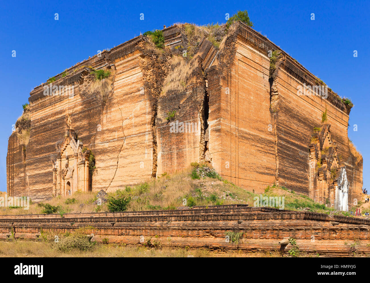 Pagode in Mingun Paya ruiniert / Mantara Gyi Pagode, Myanmar. Stockfoto