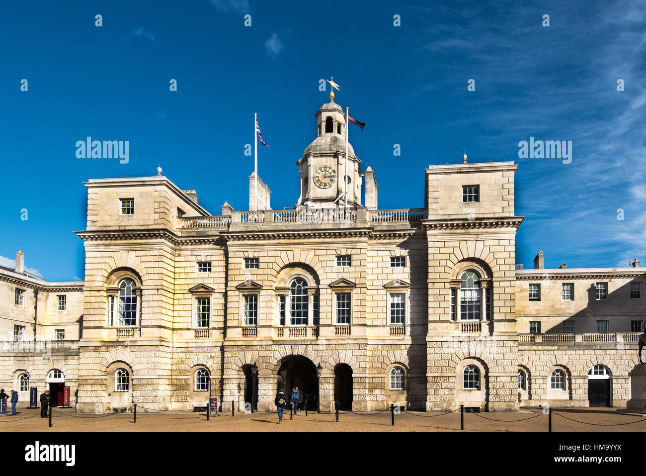 LONDON - 18. Oktober 2016: Horse Guards ist der Sitz von zwei großen Armee Befehlen. Das Gebäude ist im palladianischen Stil. Stockfoto