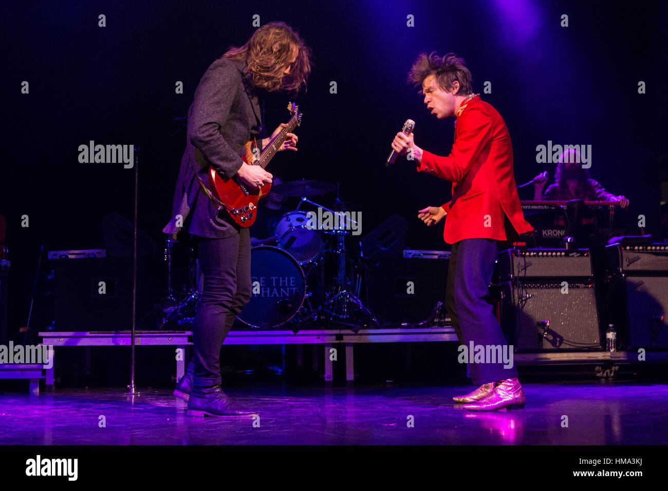 Mailand, Italien. 31. Januar 2017. Die US-amerikanische Rockband CAGE THE ELEPHANT bei Fabrique tritt, präsentieren ihr neue Album "Kalt kalt kalt" Credit: Rodolfo weitertransferiert/Alamy Live News Stockfoto