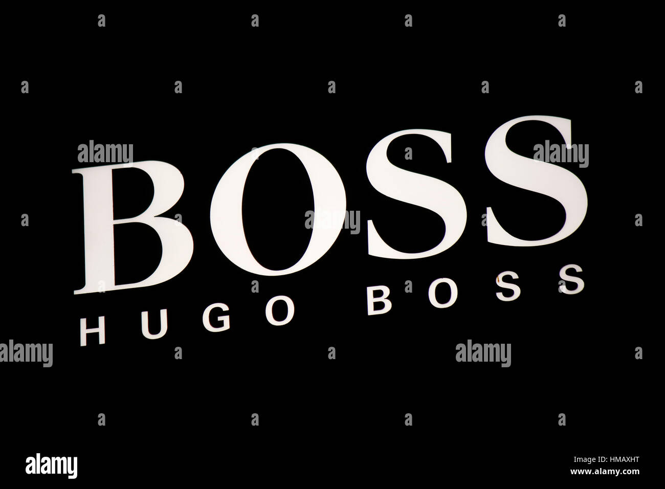 Das Logo der Marke "Boss", Berlin. Stockfoto
