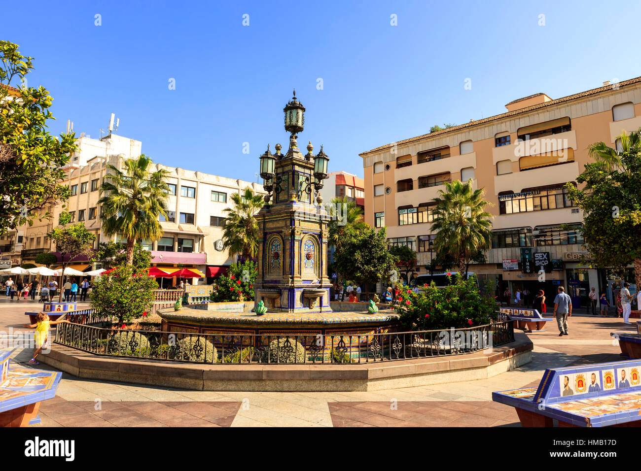 Historischen Plaza Alta (hohe Quadrat) in der Altstadt von Algeciras, Spanien. Es ist eines der wichtigsten Zentren der Aktivität in der Stadt. Stockfoto
