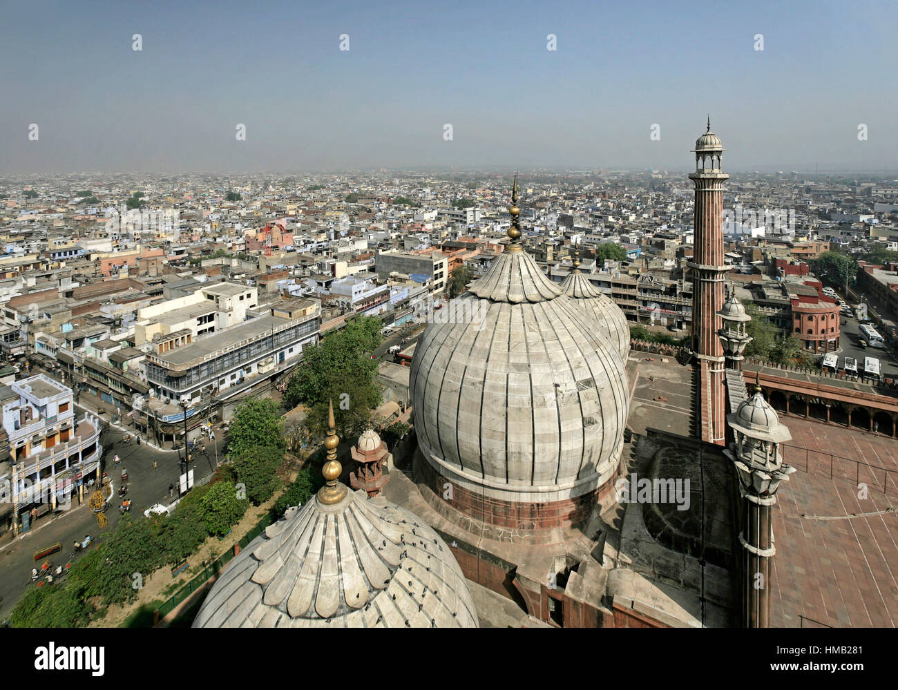 Jama Masjid, Indiens größte Moschee, Blick vom Minarett auf das historische Zentrum, Neu-Delhi, Delhi, Indien Stockfoto