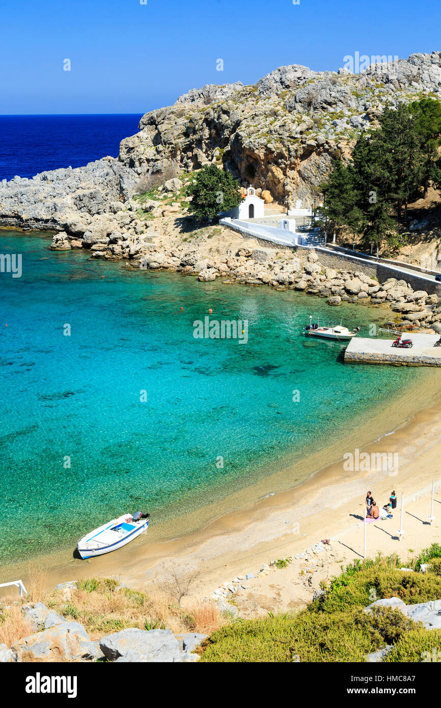 kleine weiße gewaschen Kirche von Agios Pavlos, St Pauls Bay, Lindos, Rhodos, Stockfoto