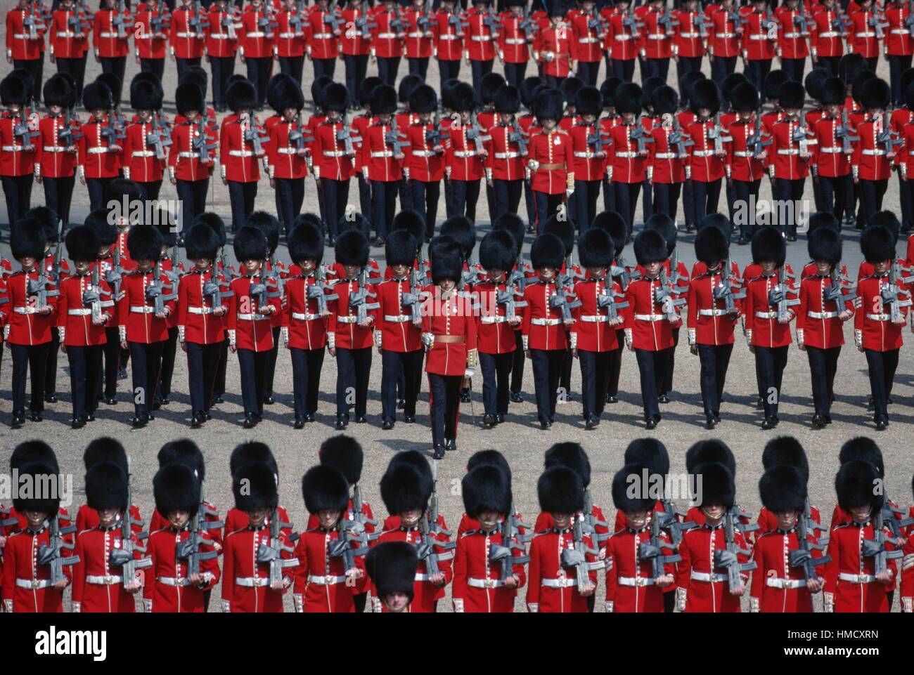 Die königliche Garde in Formation während der Trooping die Farbe (offizielle Spatenstich für das souveräne Geburtstag), London, England, Stockfoto