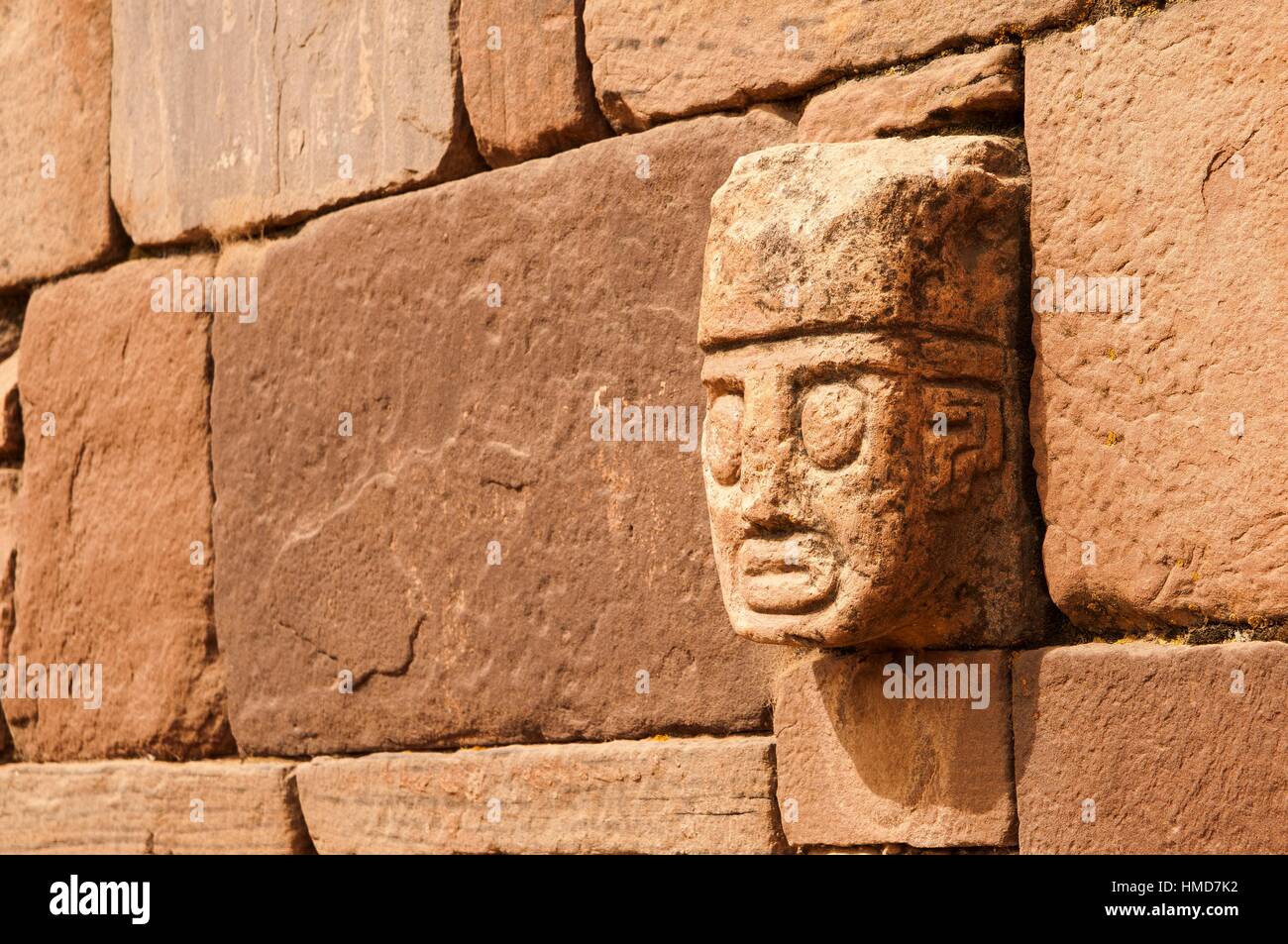 Tiahuanaco steinernen Gesicht. Ruinen von Tiahuanaco. La Paz-Abteilung. Bolivien. Süd-Amerika. Stockfoto