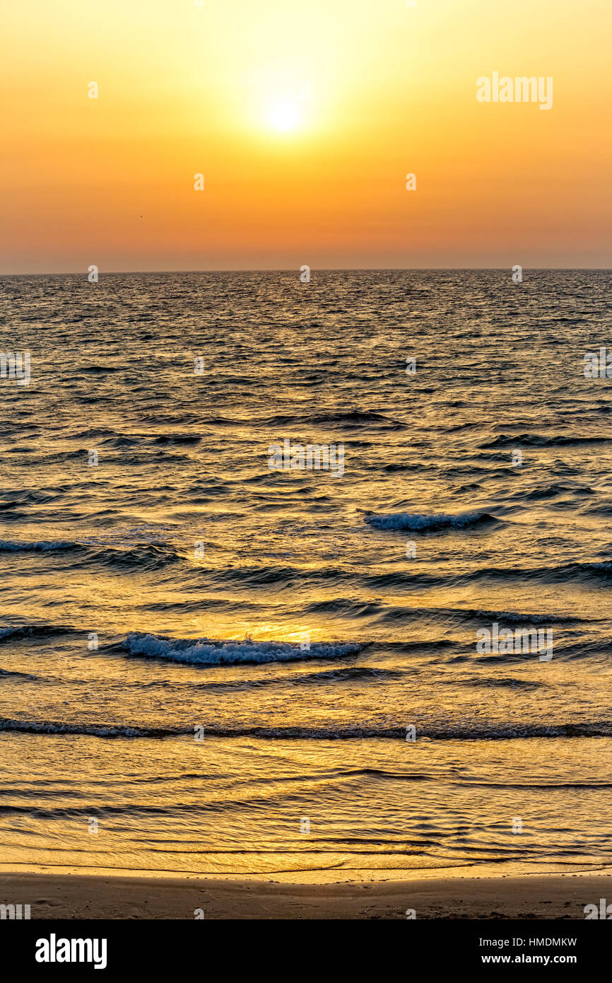 Mittelmeer-Sonnenuntergang Stockfoto