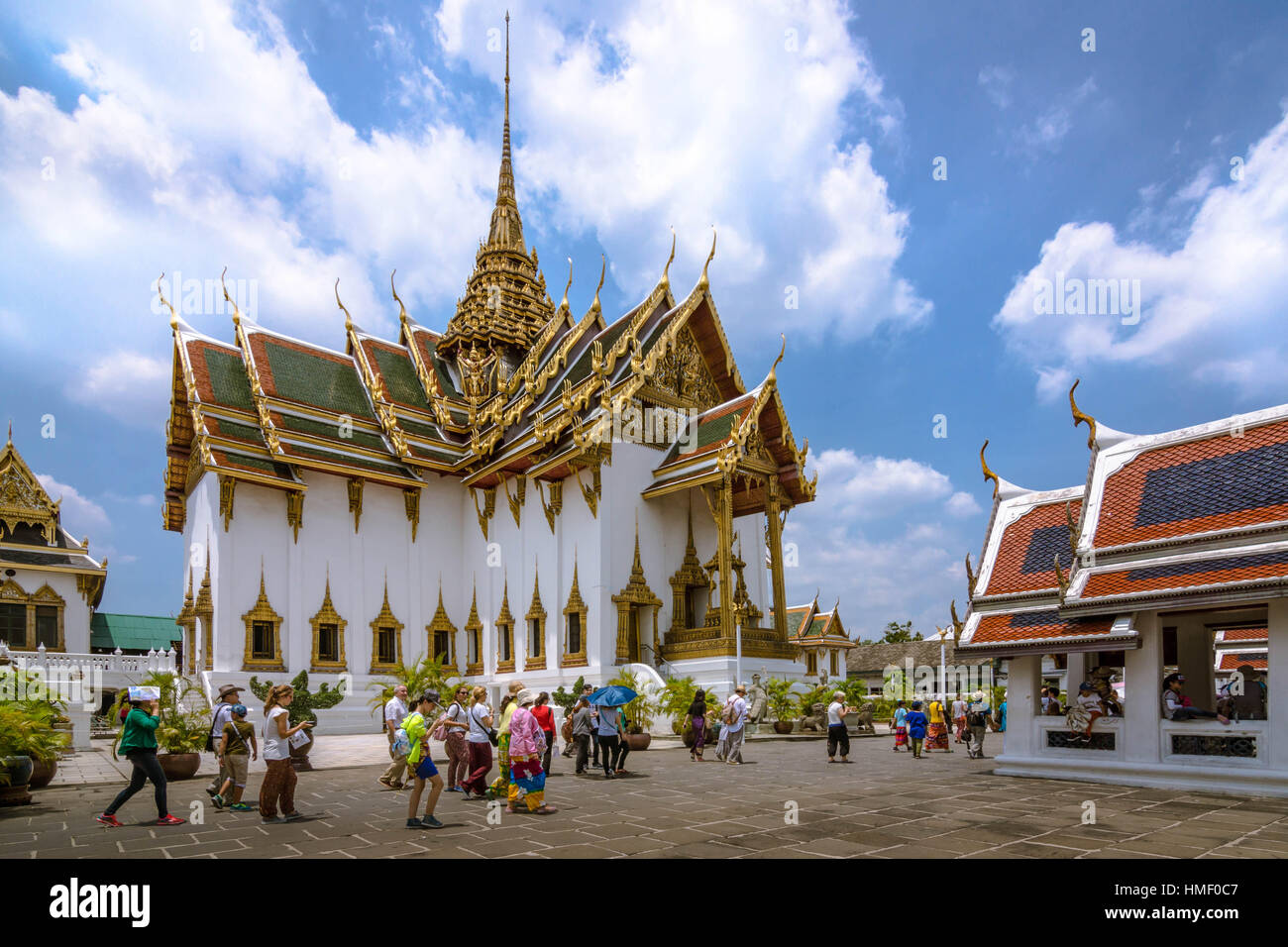 Phra Thinang Dusit Maha Prasat Thronsaal, ein Ideal der Thai-Architektur im Grand Palace in Bangkok (Thailand) Stockfoto