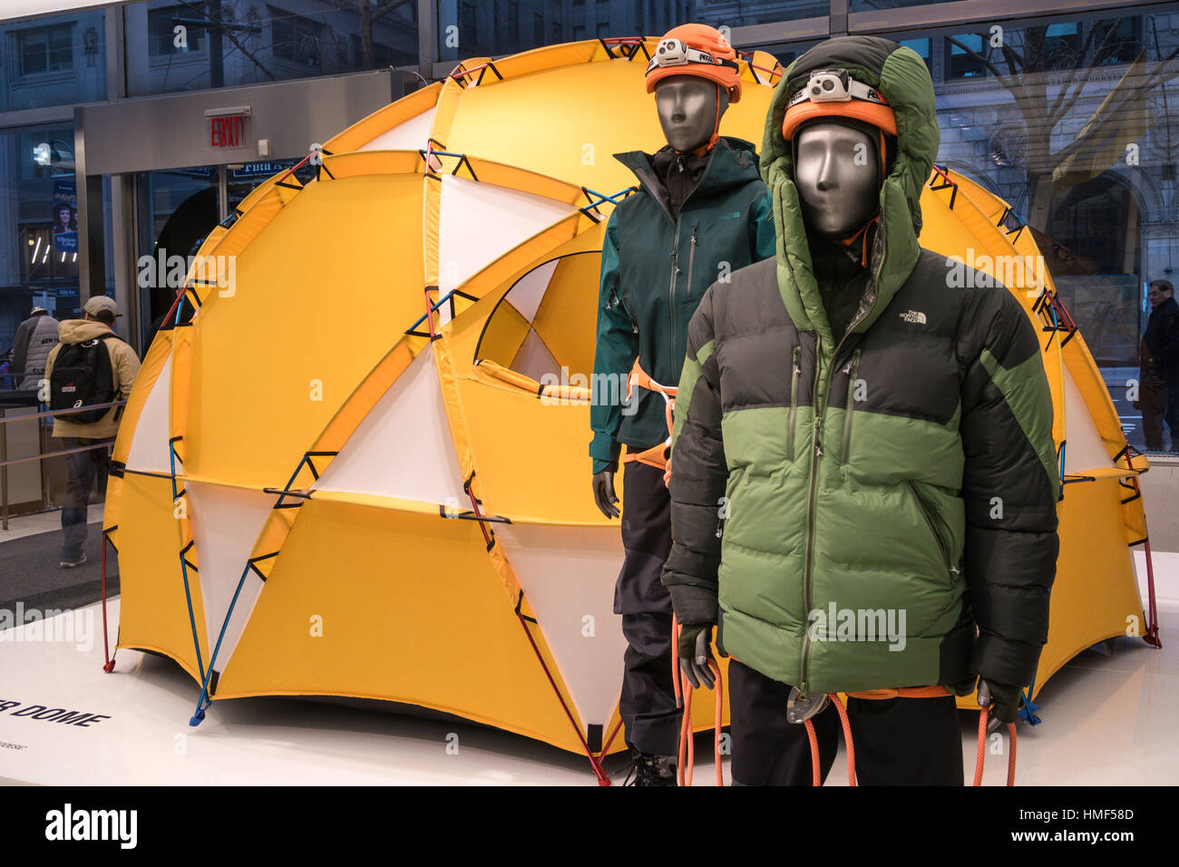 Die North Face Flagship-Store auf Fifth Avenue, New York, USA Stockfoto