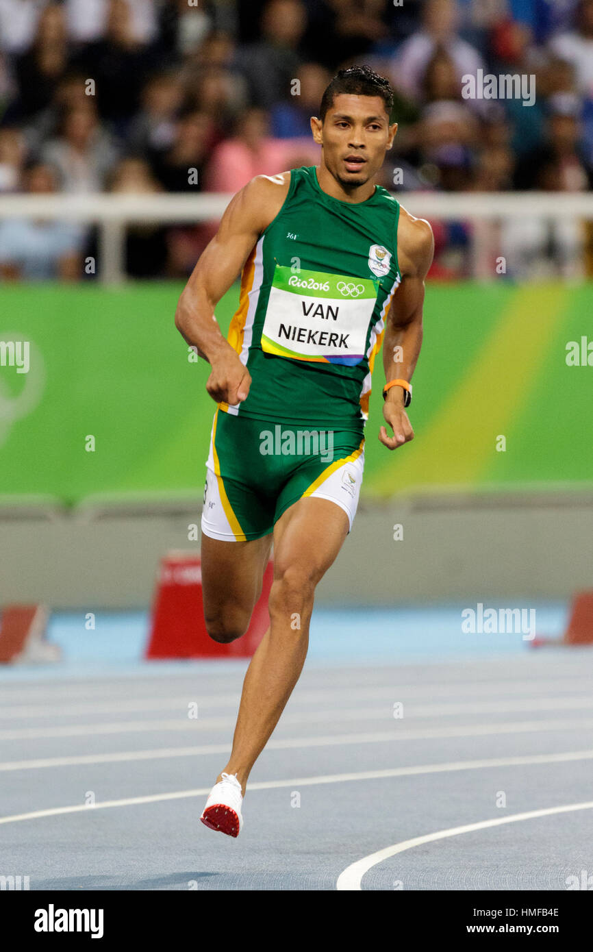 Rio De Janeiro, Brasilien. 13. August 2016.  Leichtathletik, Wayde Van Niekerk (RSA) im Wettbewerb der Männer 400m-Halbfinale bei den Olympischen Sommerspielen 2016. Stockfoto