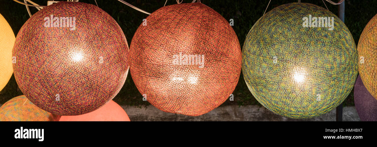 Kugellampen, Nachtmarkt, Luang Prabang, Laos Stockfoto