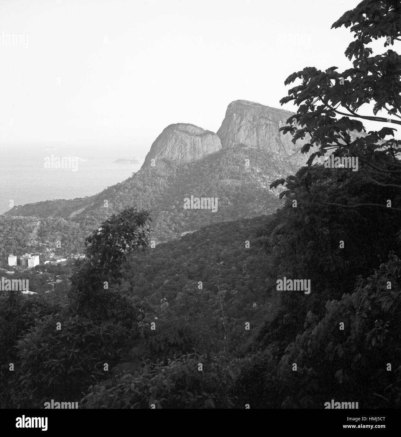 Küste Bei Rio de Janairo, Brasilien 1966. Küste von Rio de Janairo, Brasilien 1966. Stockfoto