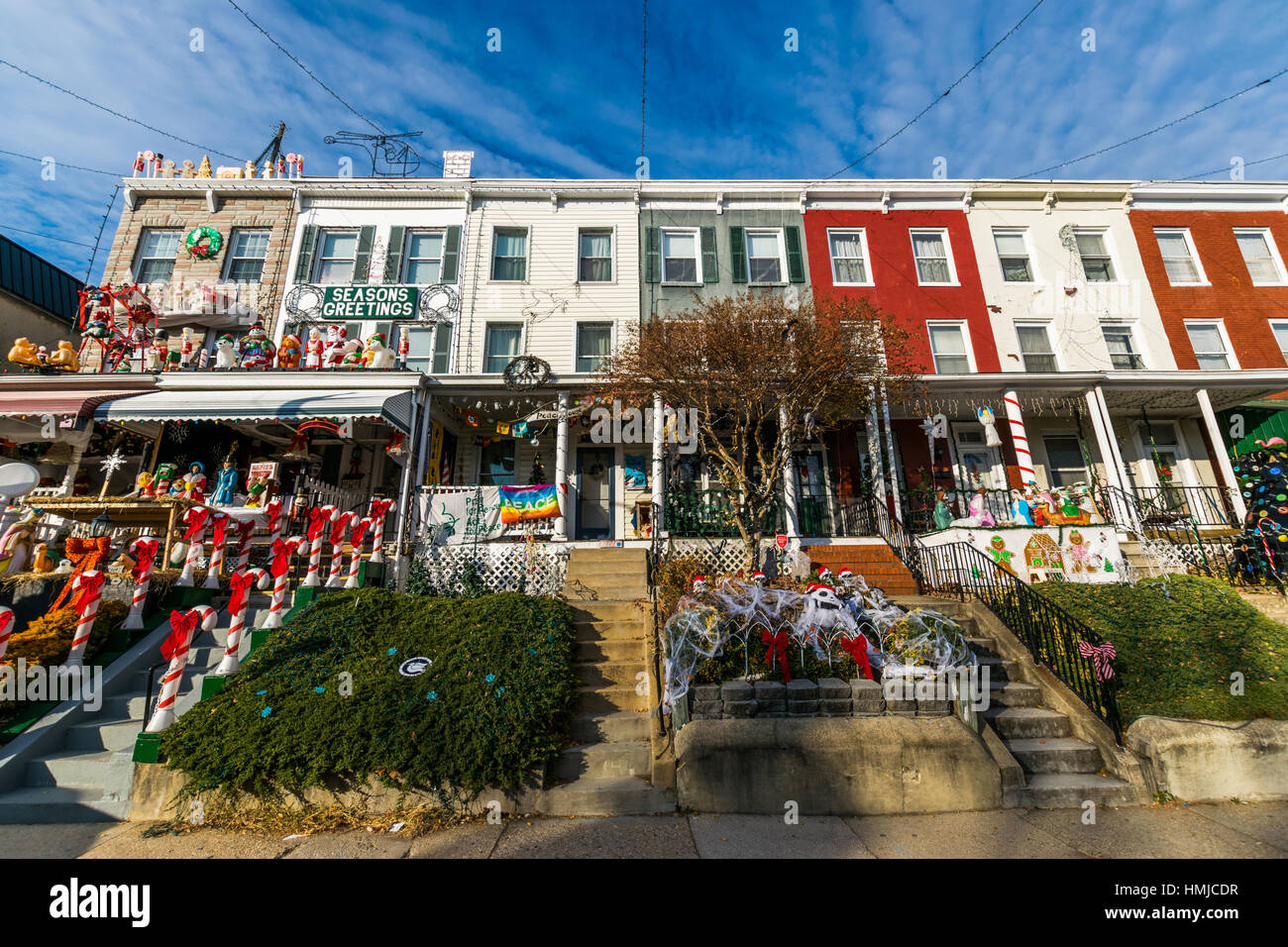 Weihnachtslichter und Dekoration in Hampden, Baltimore Maryland Stockfoto