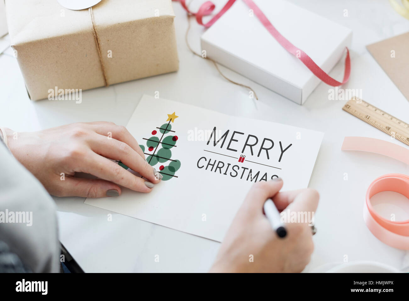 Weihnachtsbaum-Feier-Lametta-Konzept Stockfoto