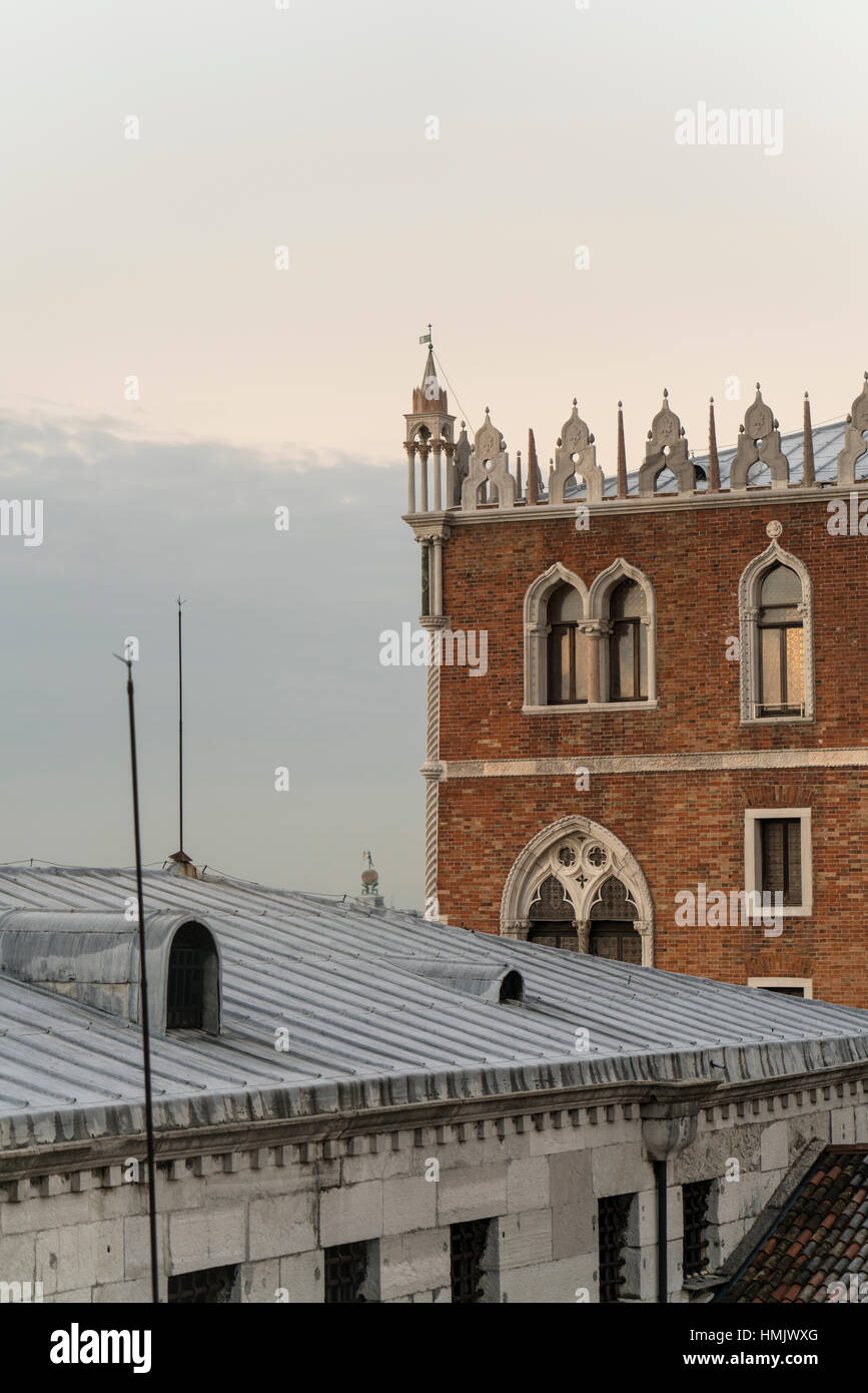 Ecke des Dogen-Palast und das alte Gefängnis Stockfoto