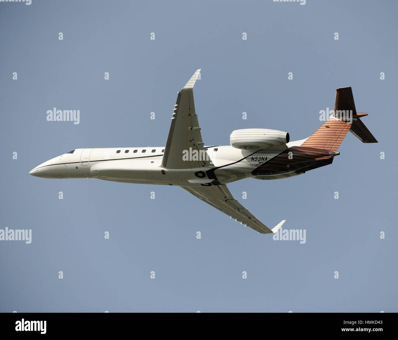 DC3 Unterhaltung Embraer Legacy 600 klettern nach dem abheben Stockfoto