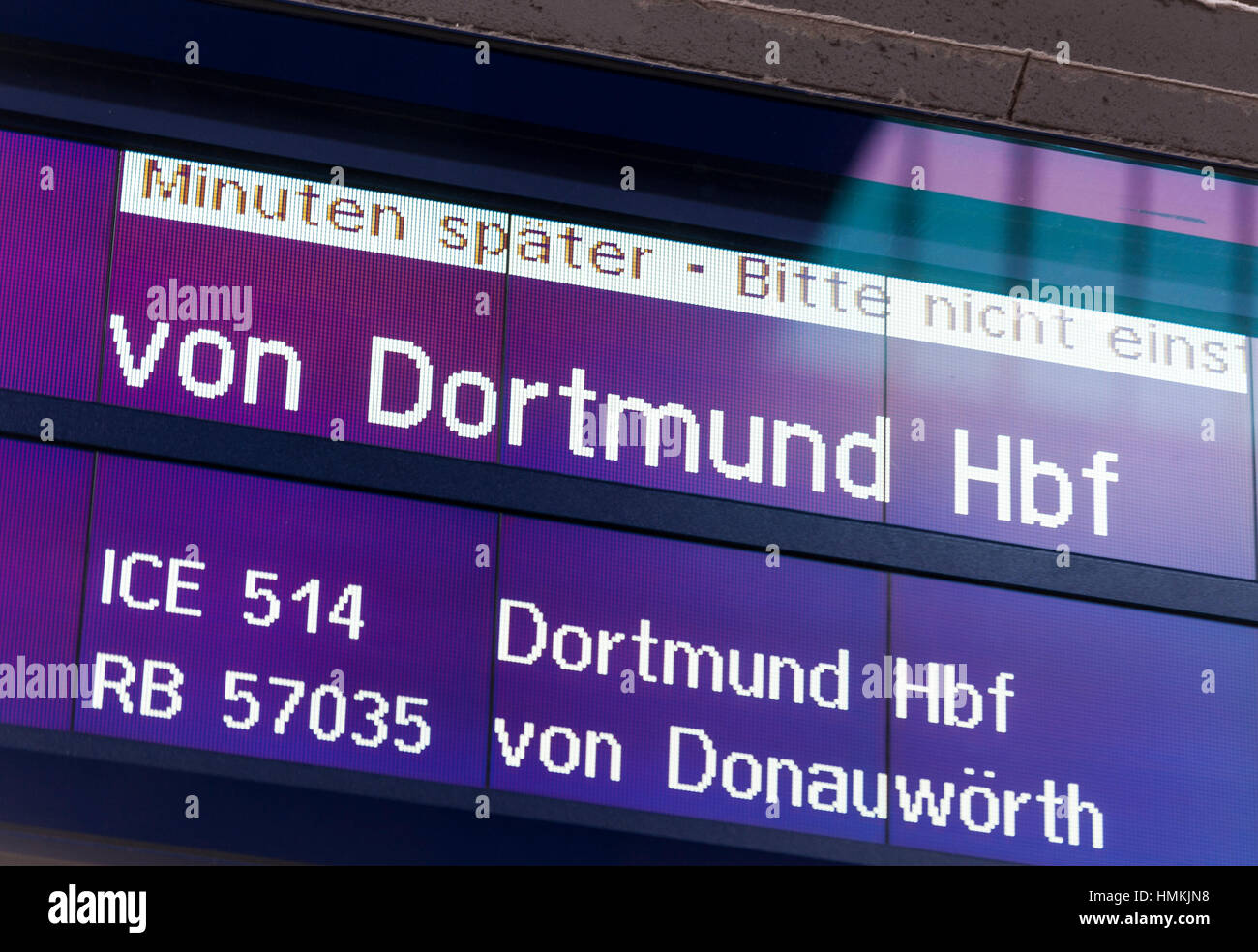 Display Board Deutsche Bahn Train Stockfotos & Display